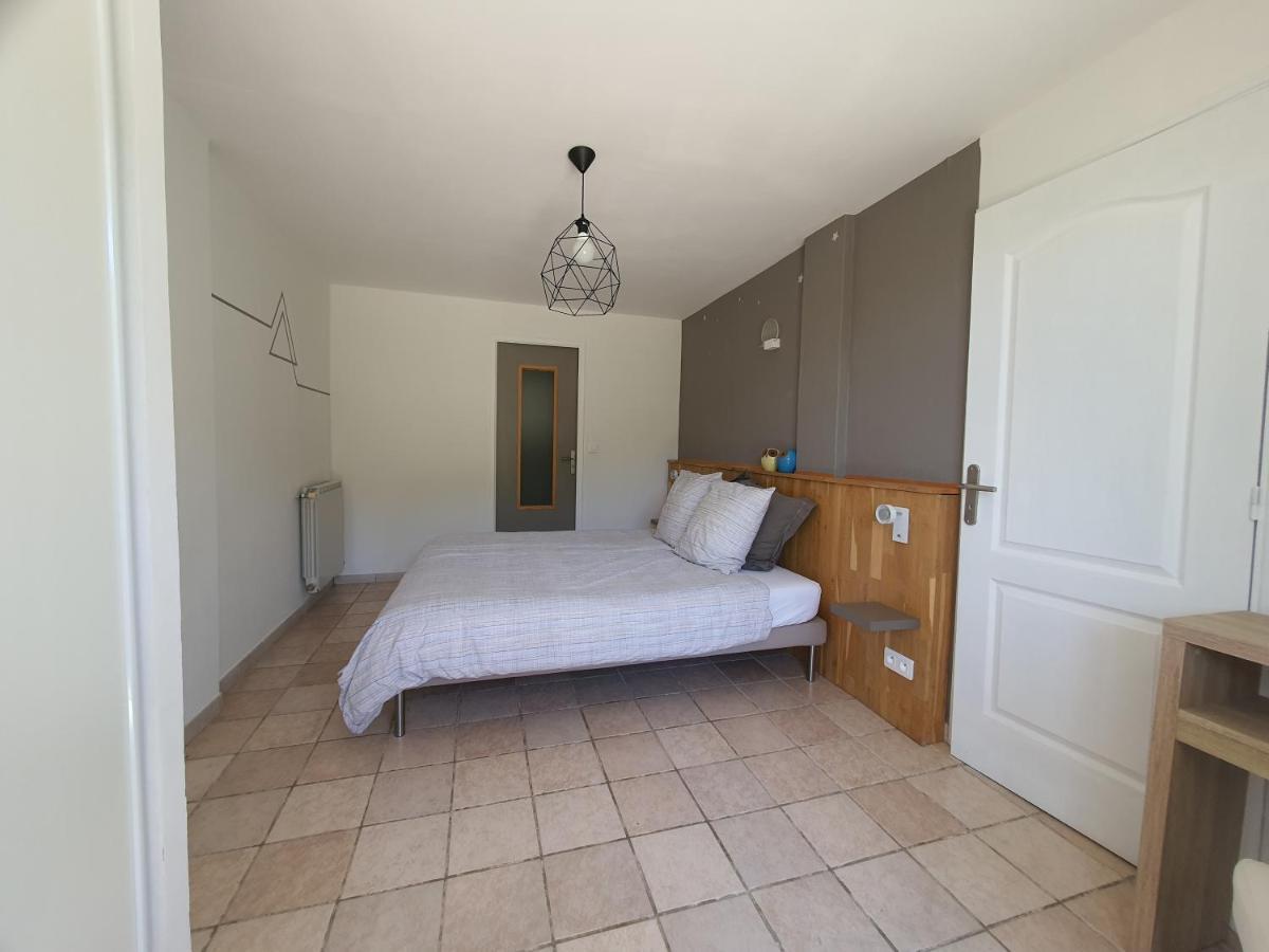 Residence De Gites La Sidoine Du Mont-Ventoux クリヨン・ル・ブラーヴ エクステリア 写真